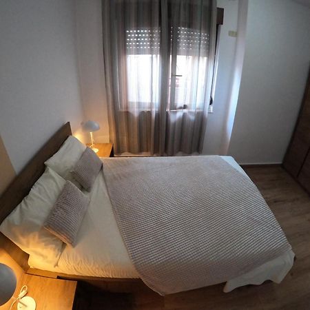 Angie'S Perfect Location Flat - Walk To Sights Tirana Bagian luar foto