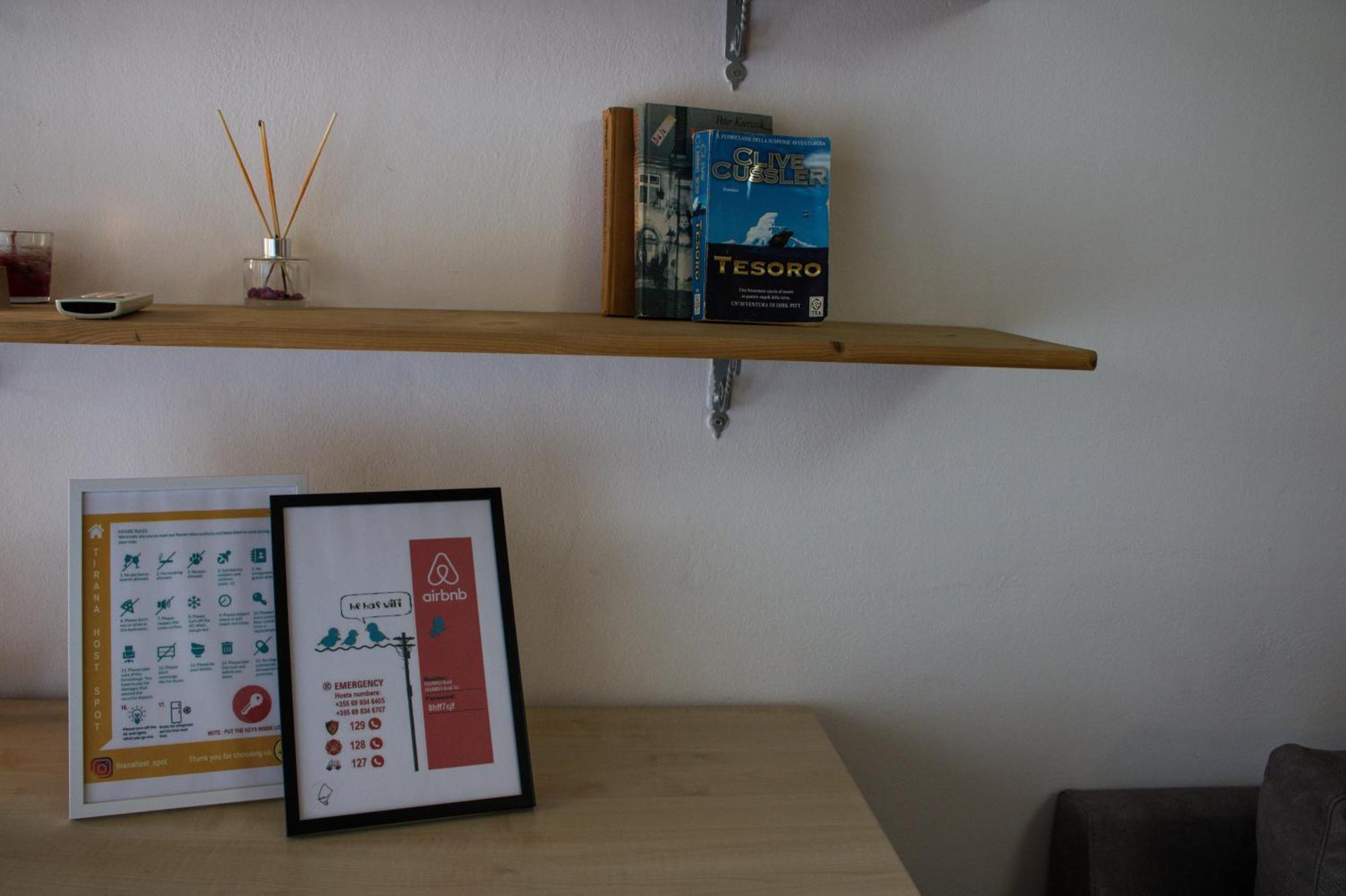 Angie'S Perfect Location Flat - Walk To Sights Tirana Bagian luar foto